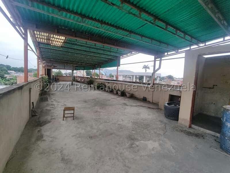 View 16