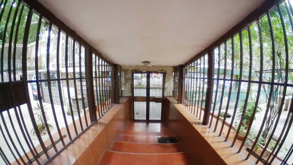 View 16