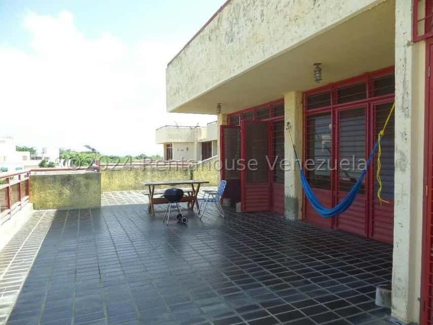 View 28