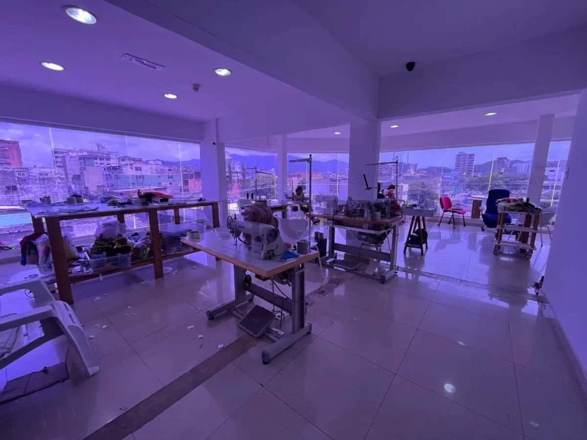 View 3