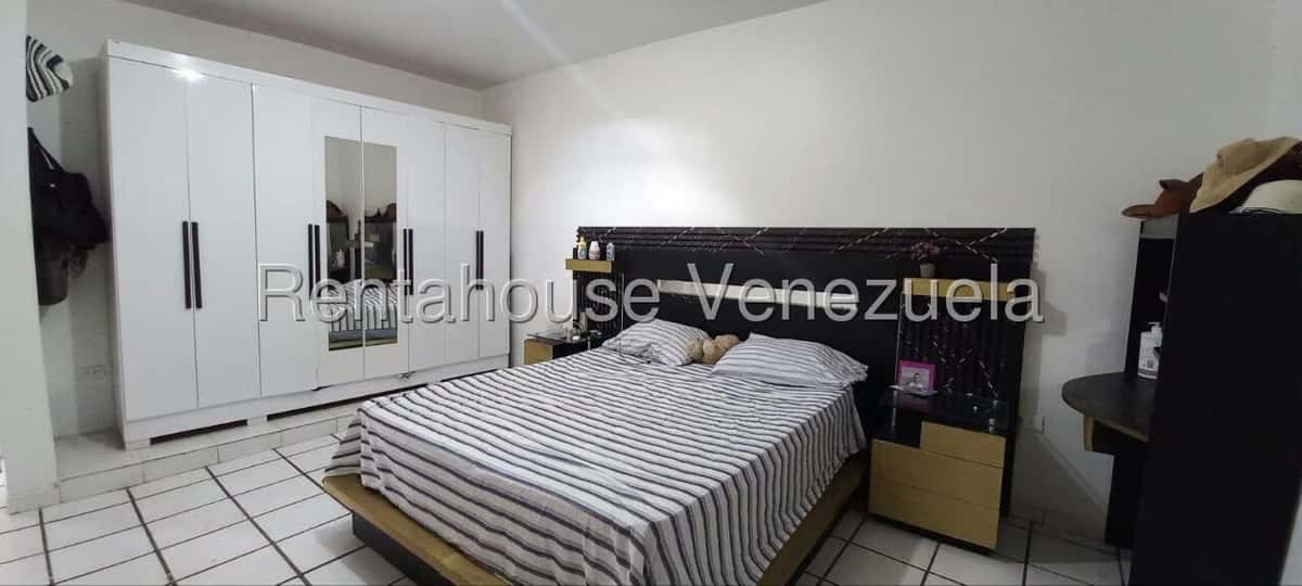 View 24