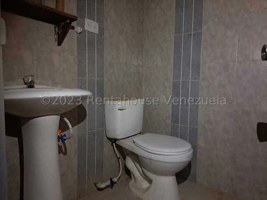 Vista 16