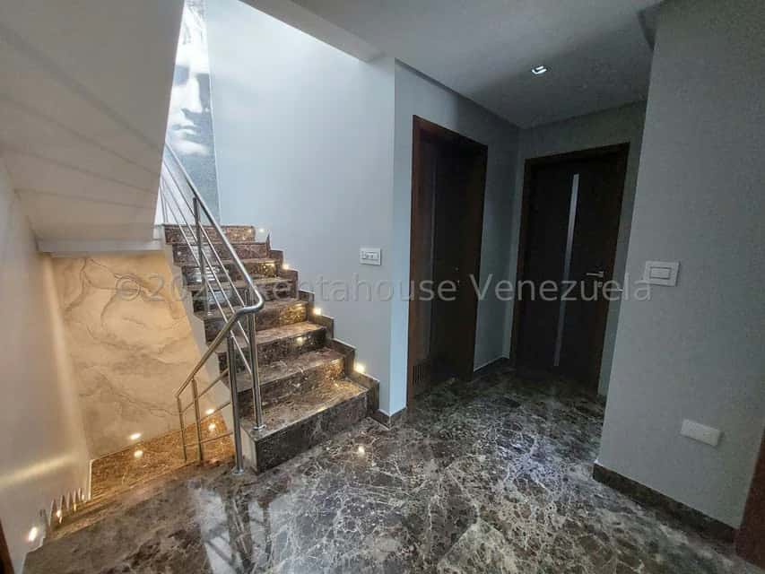 View 12