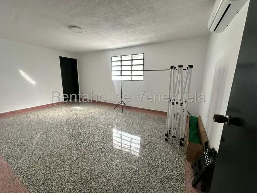 View 19