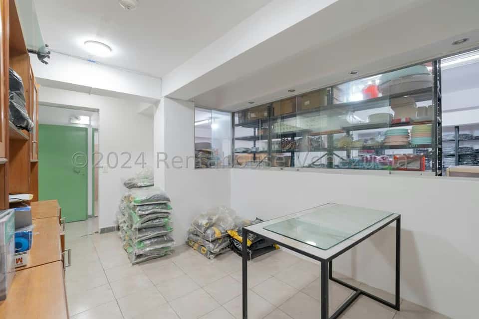 View 16