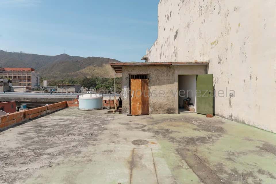 View 24