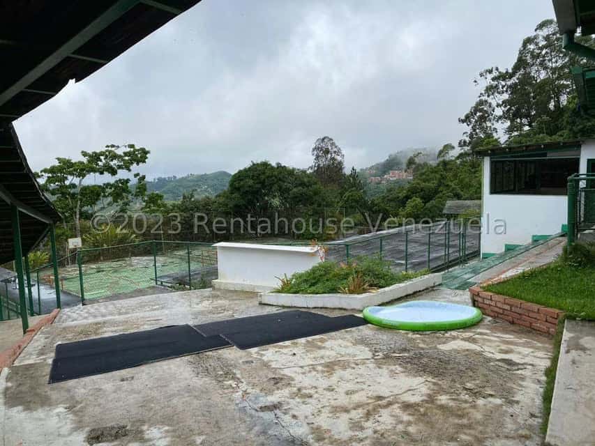 View 16