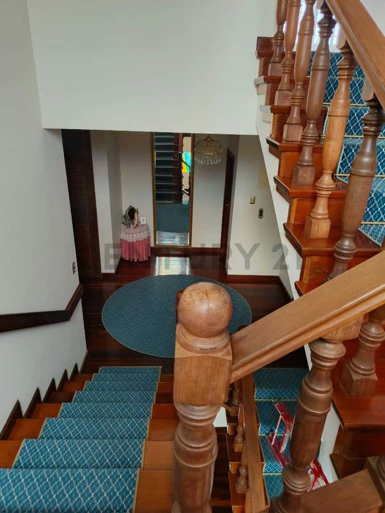 View 17