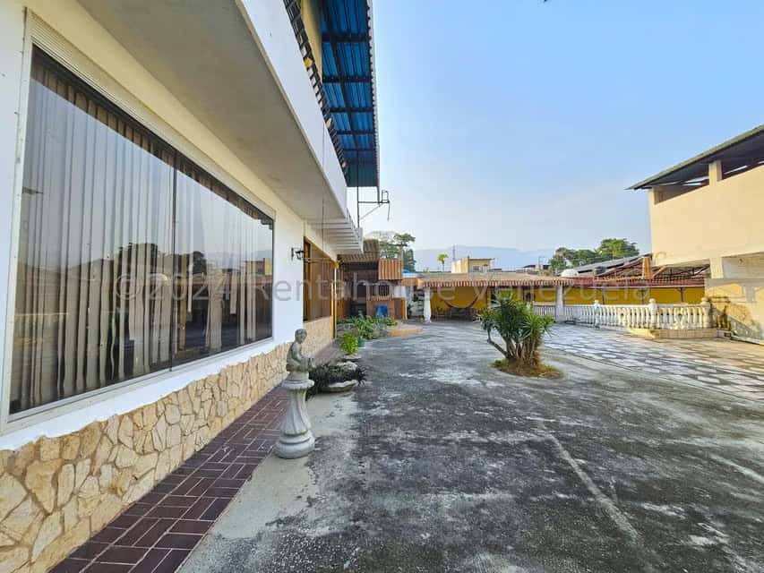 View 33