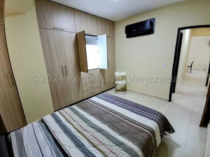 Vista 24