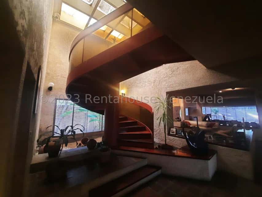 View 24