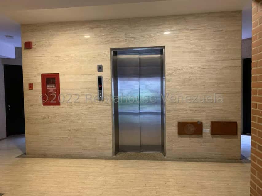View 25