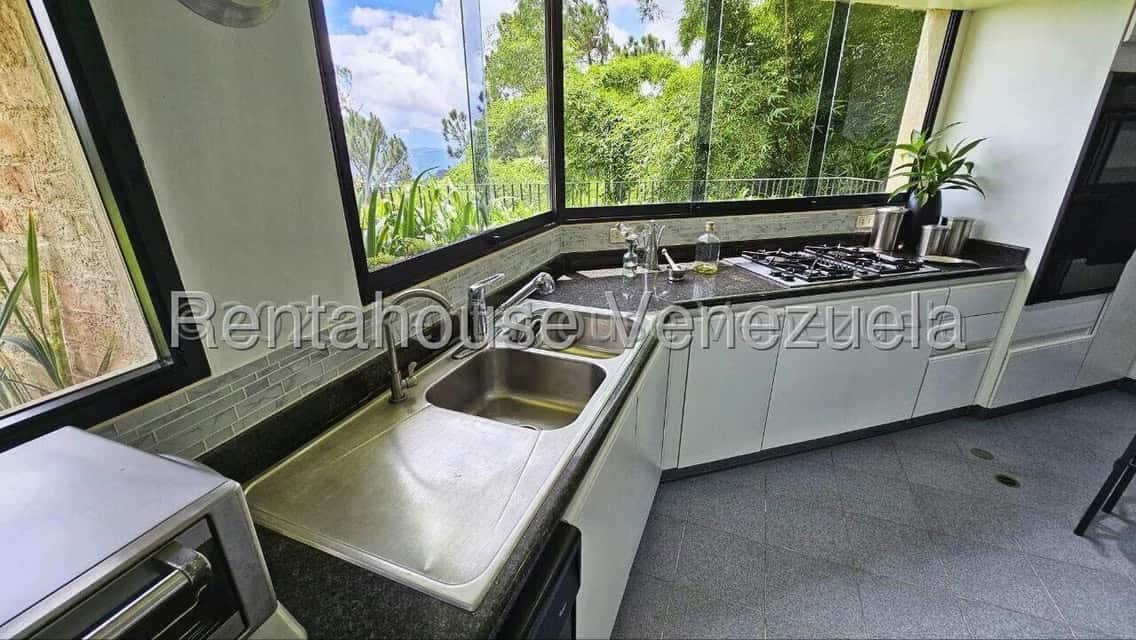 View 25