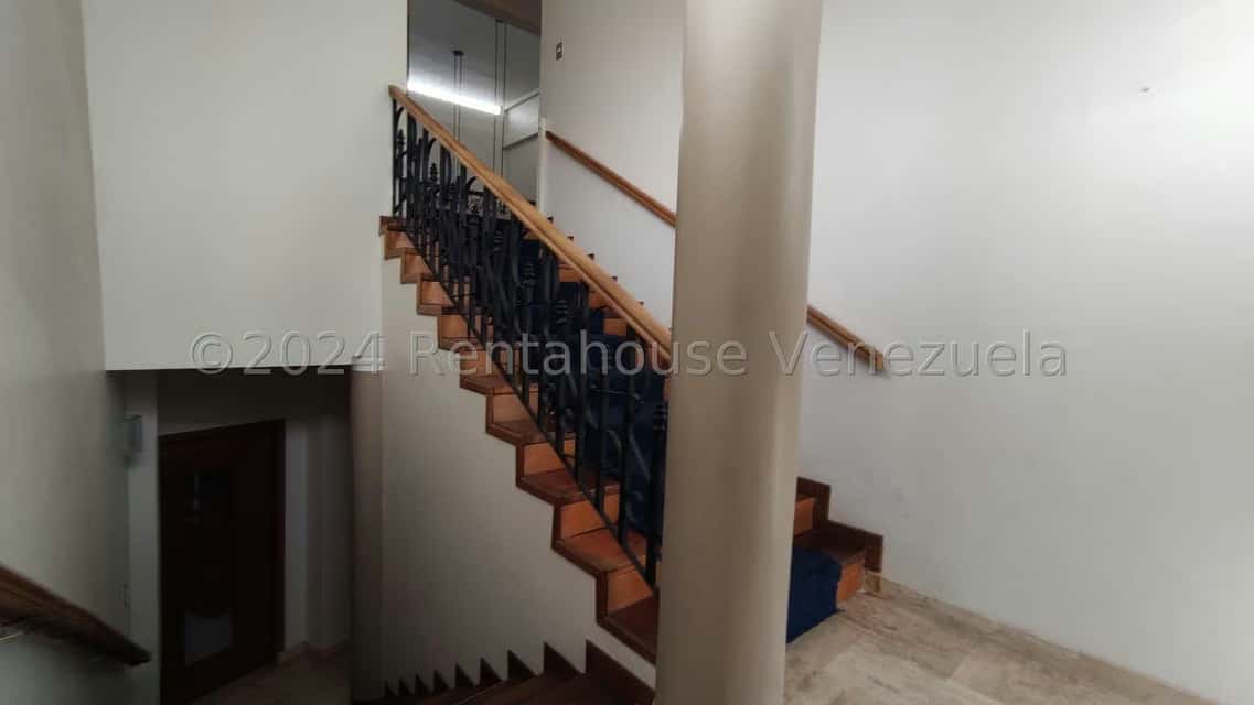 View 25