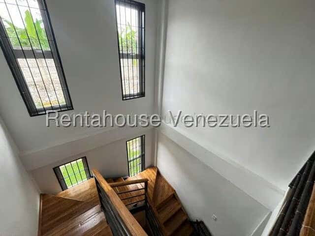 View 23