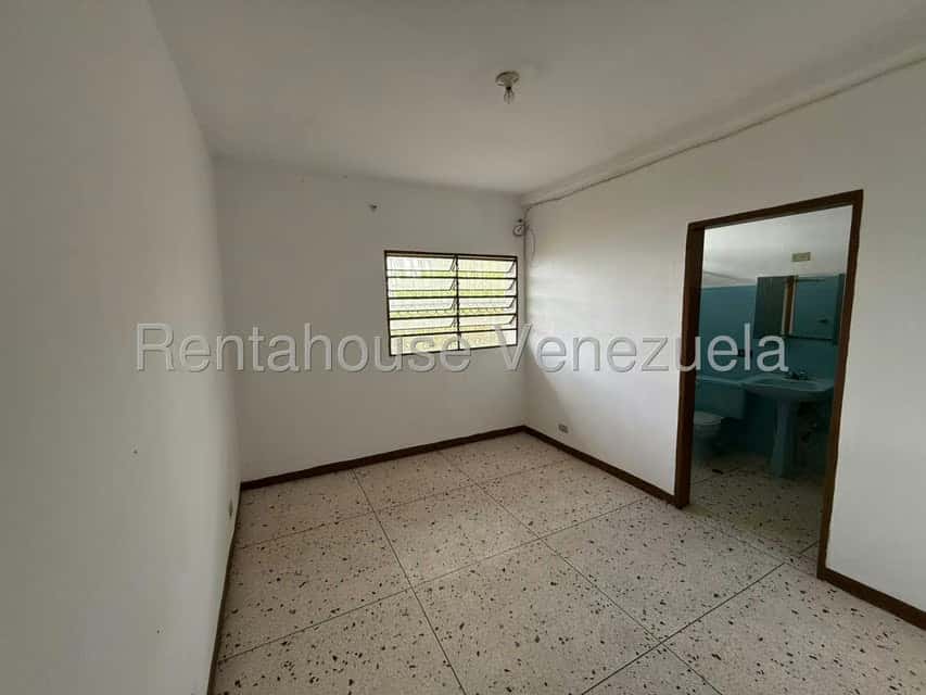 View 23
