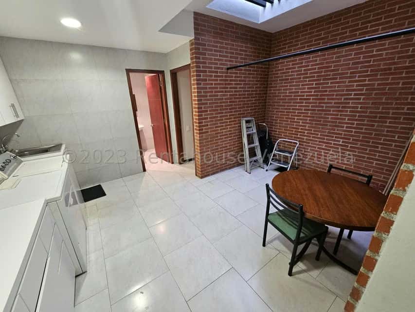View 24