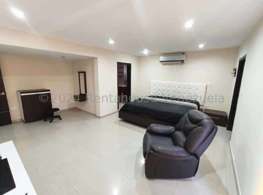 View 16