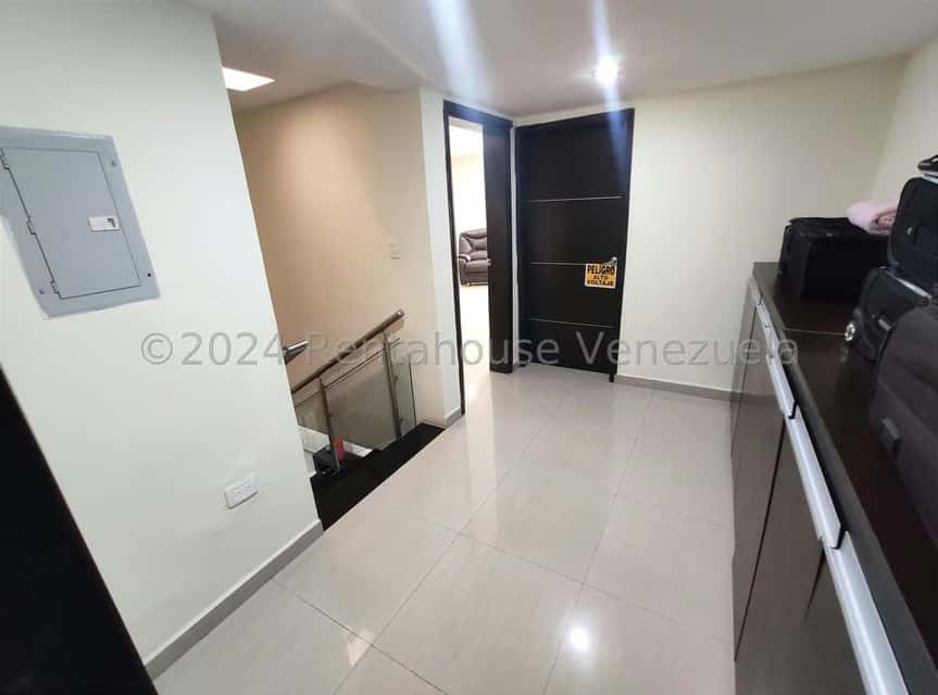 View 22