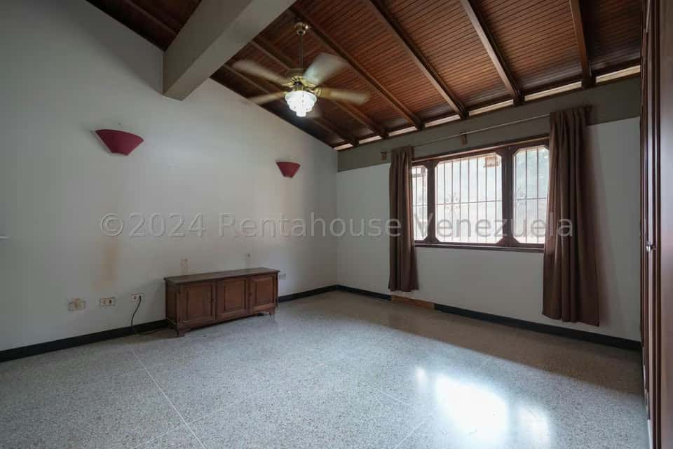 View 24