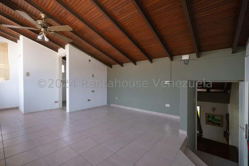 View 25