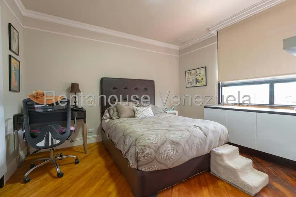 View 23