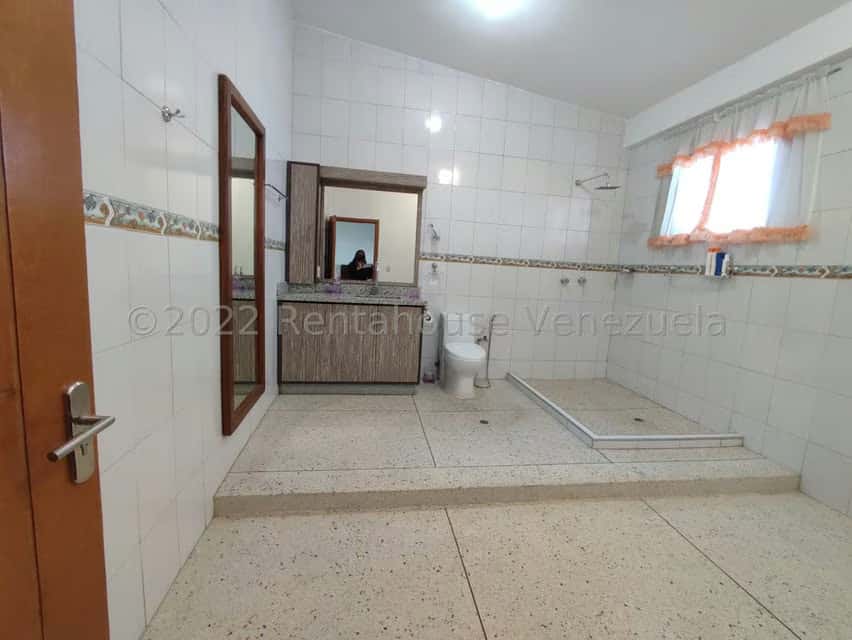 View 22
