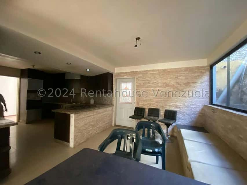 View 18