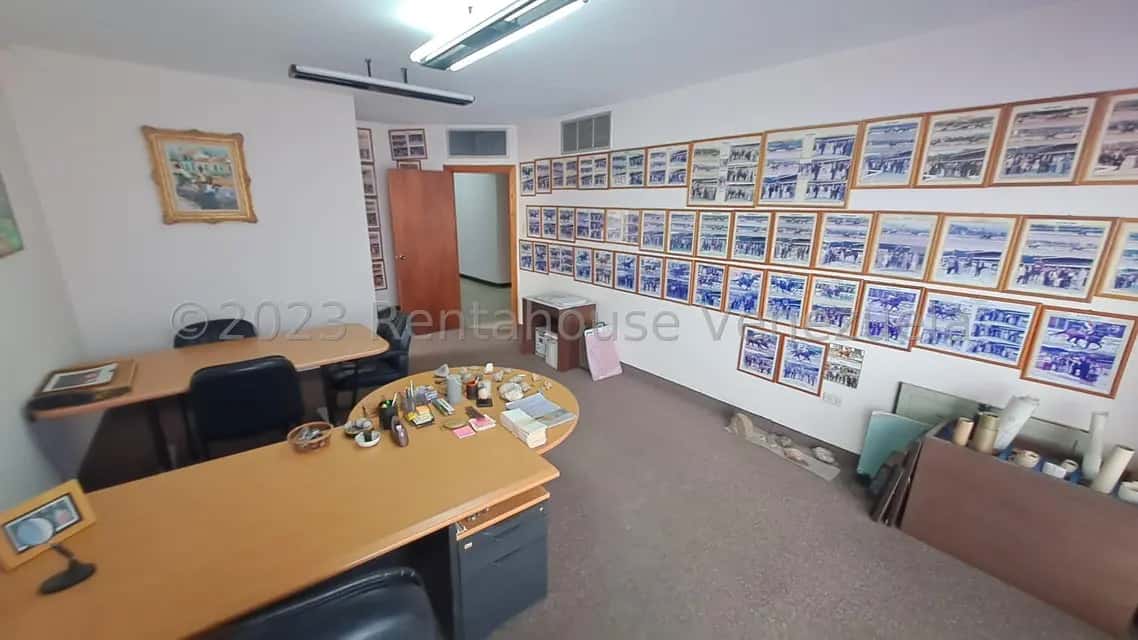 View 16