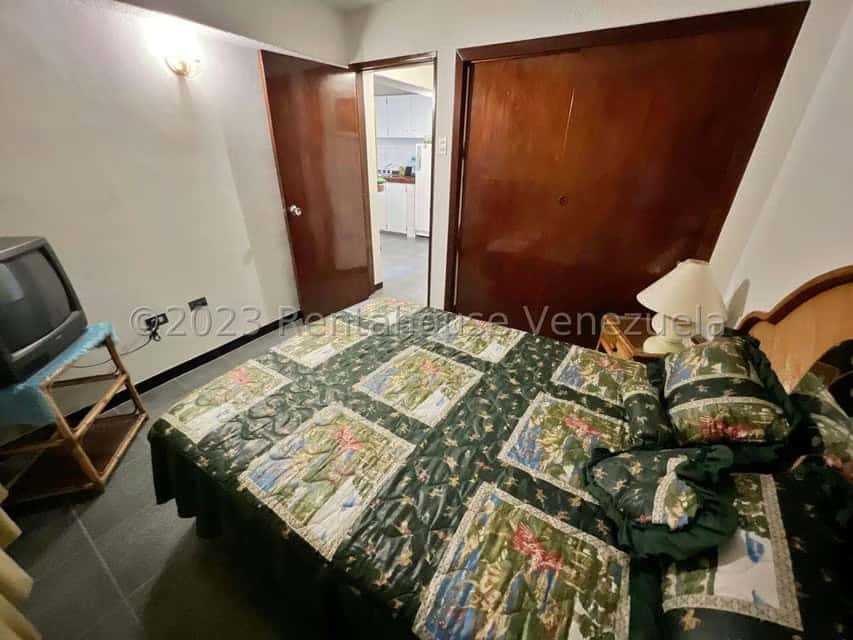 Vista 24