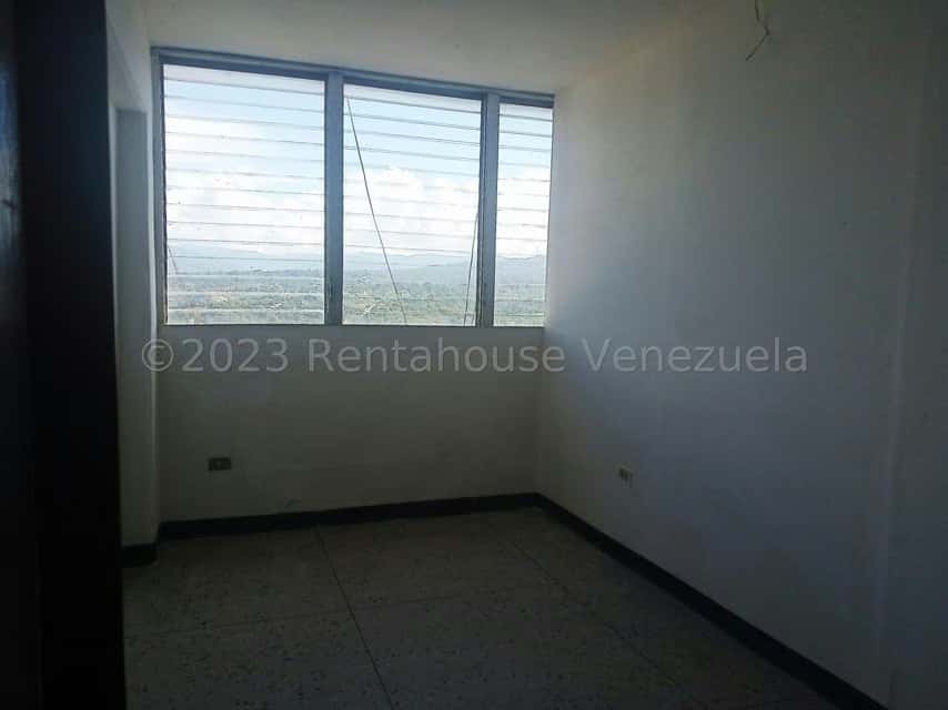 View 16