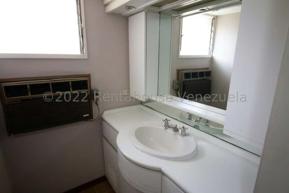 Vista 24