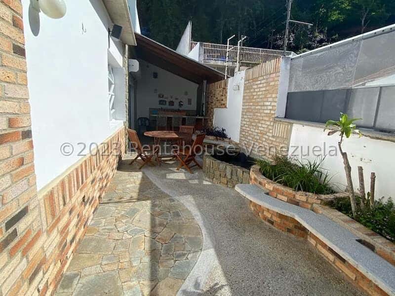 View 25