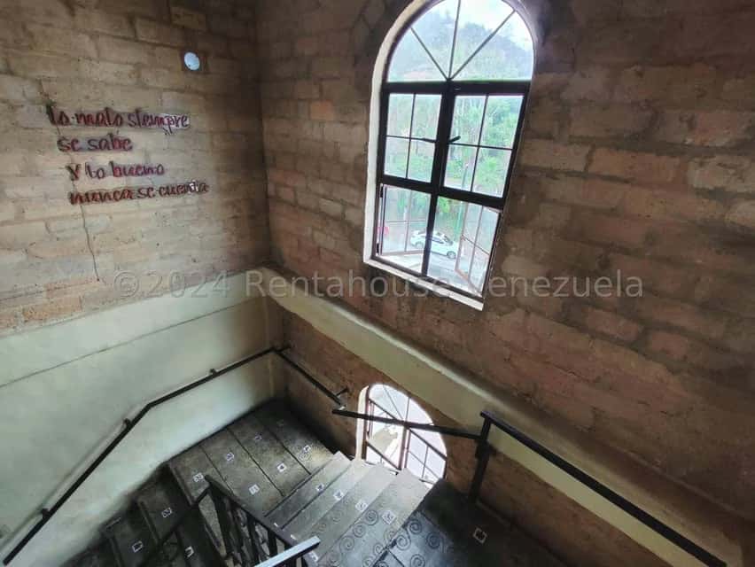 View 28