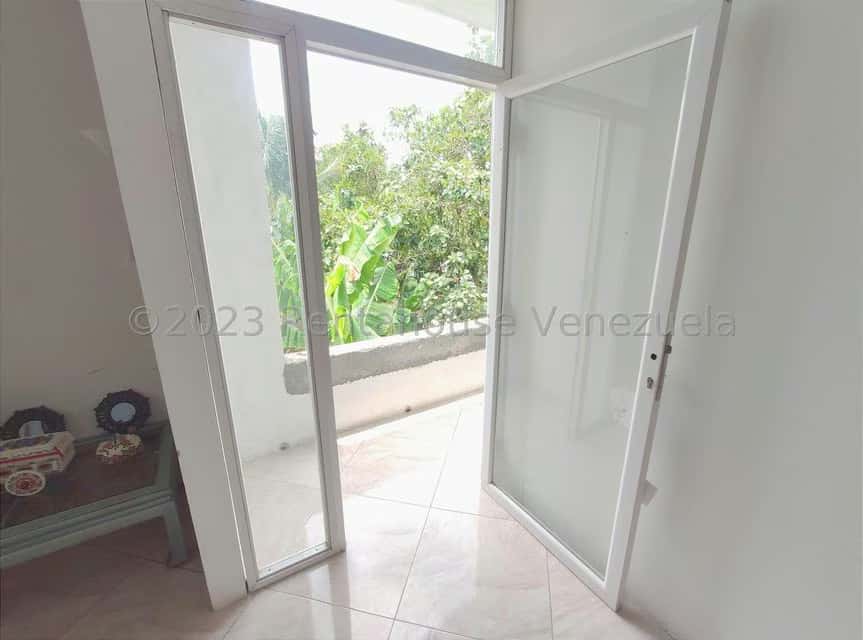 View 24