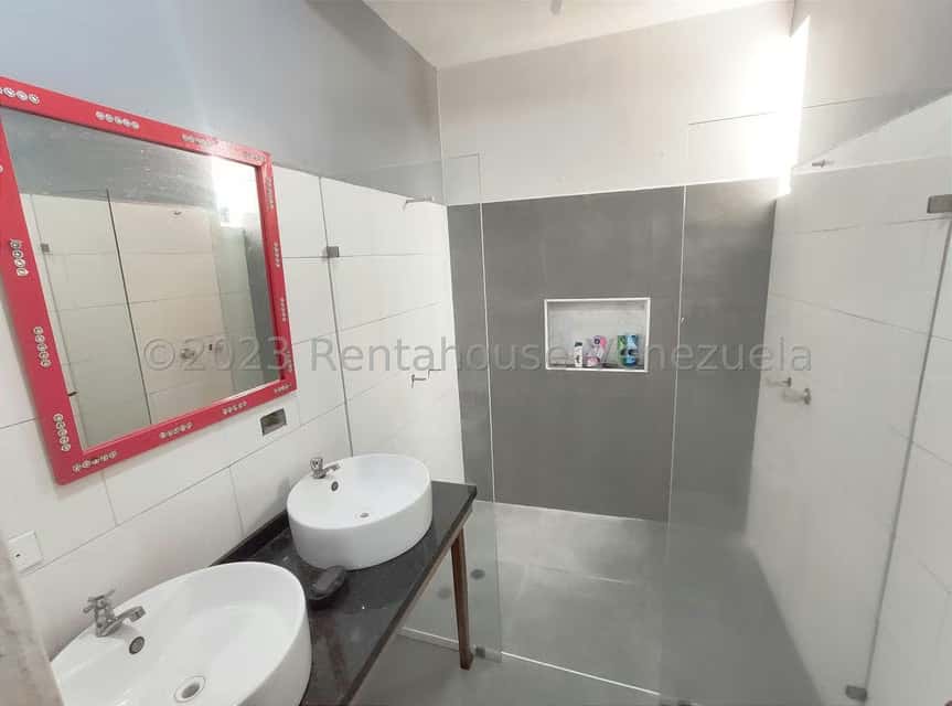 View 25