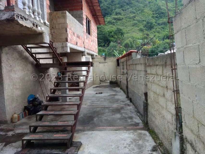 View 23