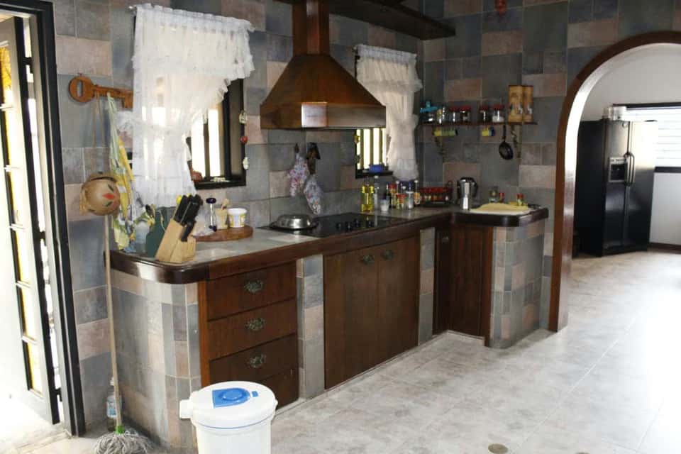 View 25