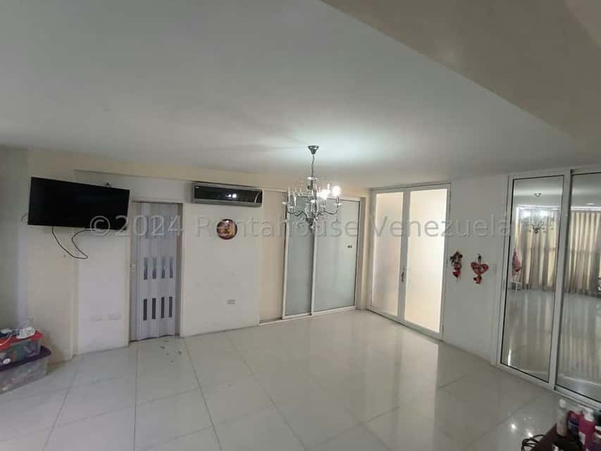 View 33