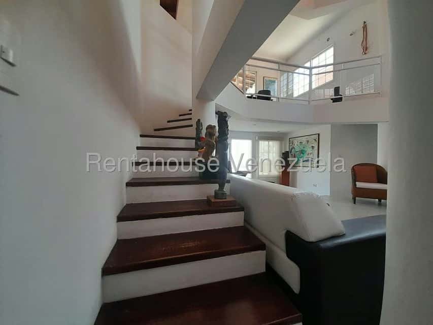 View 10