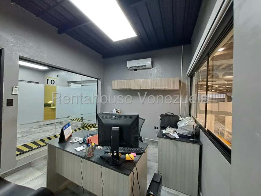 View 32