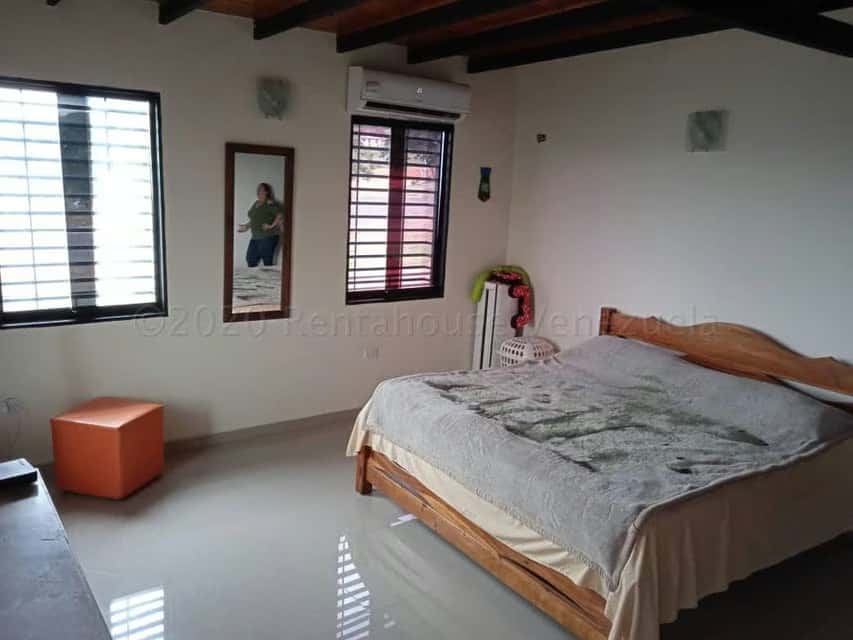 View 24