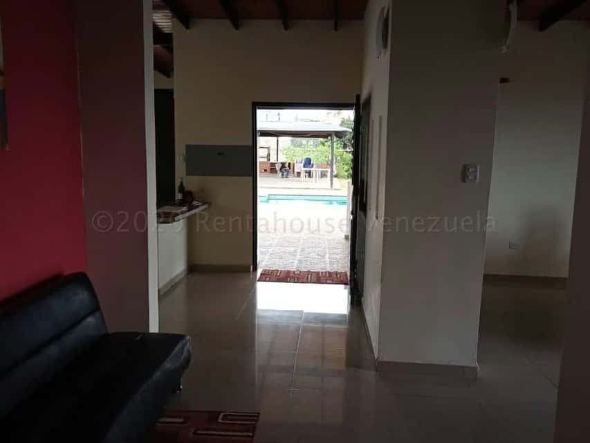 View 25