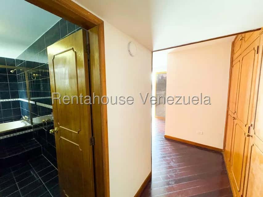 View 25