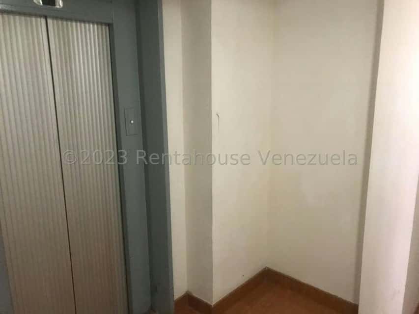 View 23