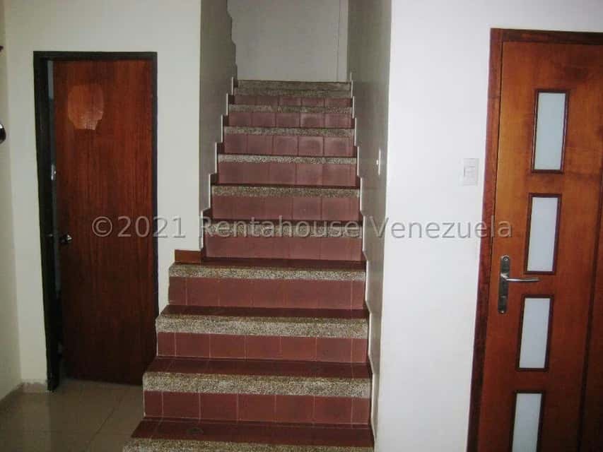 View 28