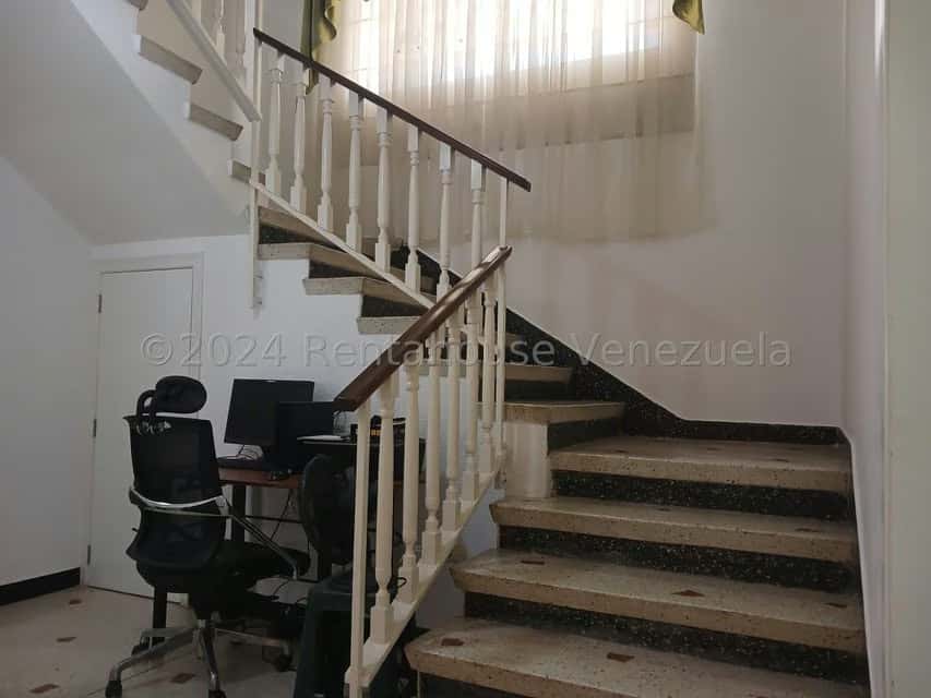 View 12