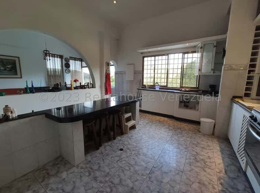 View 16