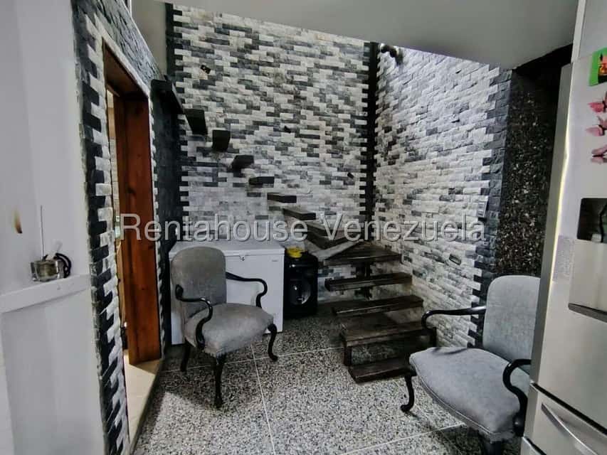 View 22