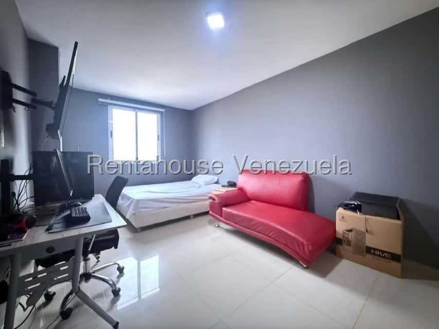 View 32